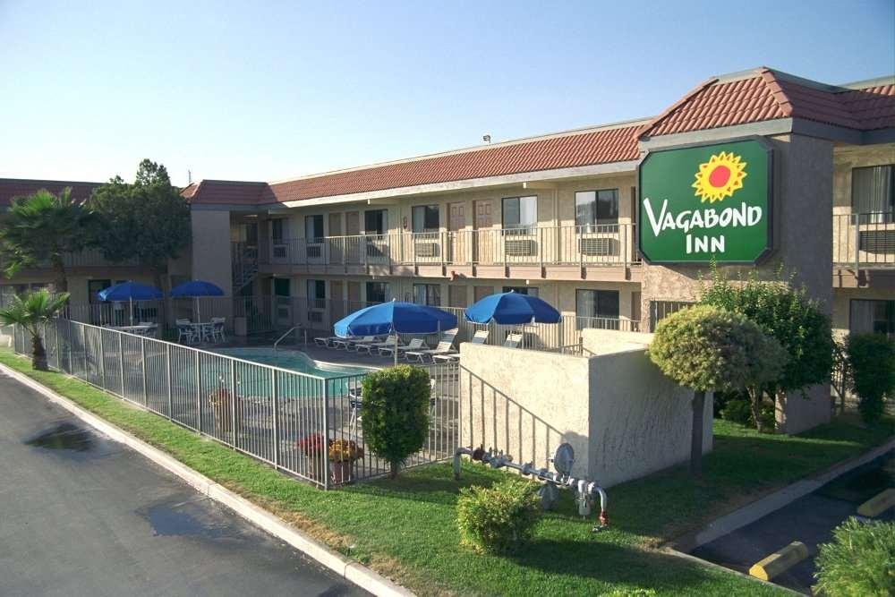 Vagabond Inn Fresno Exterior photo